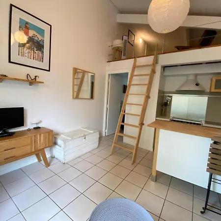 Blanche Le Capitaine Apartment *